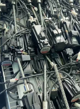 YAKO研控闭环步进电机YK57E2240BS104，型号Y 议价