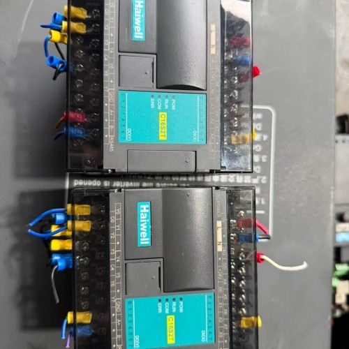 C16S2T 两个 E16S0T 两个 海为pLC 议价