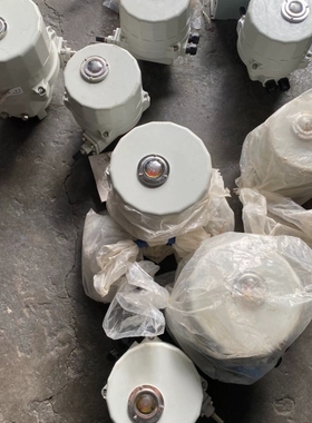 SQL321B570 3个 议价