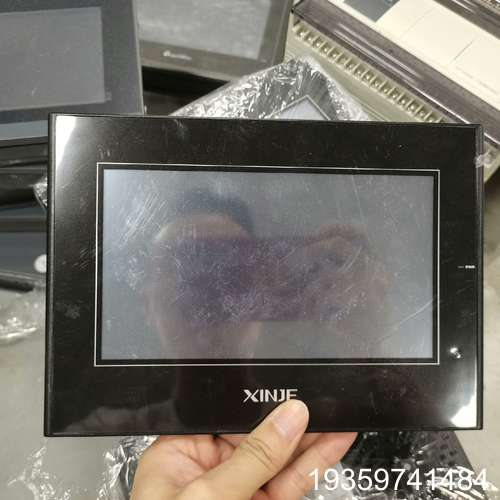 信捷7寸触摸屏TG765S-XT，轻微使用痕迹，议价