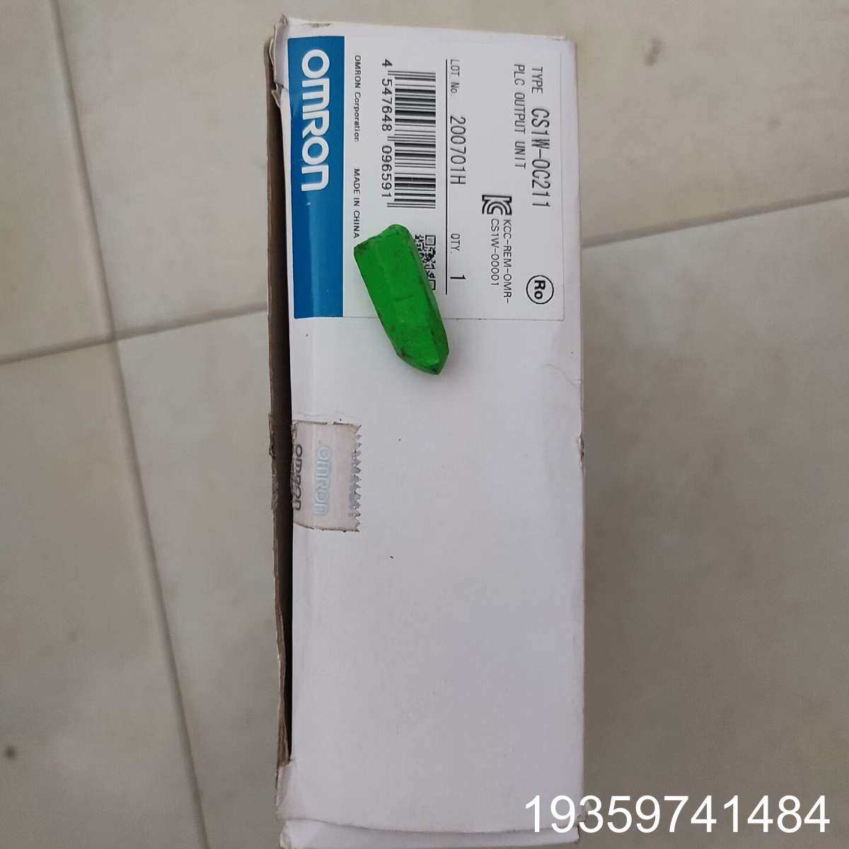 CS1W-OC211一，，盒盒子破损，议价