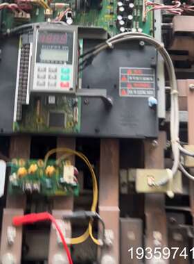 FRENIC 5000G11变频器，132KW，85议价