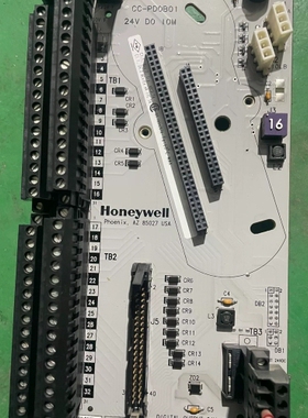 议价：霍尼韦尔DCS底座CC-TDOB01。51308371-17