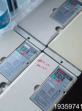 变频器 CIMR-VT2A0030FAA  VA2A00议价