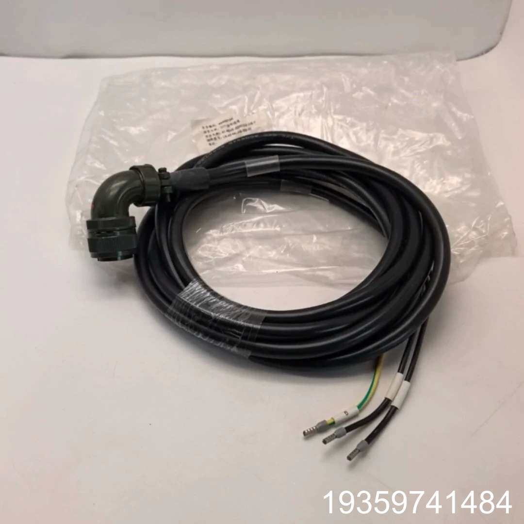 A5 MDME-202SCG动力线，型号LN-A5-MD议价
