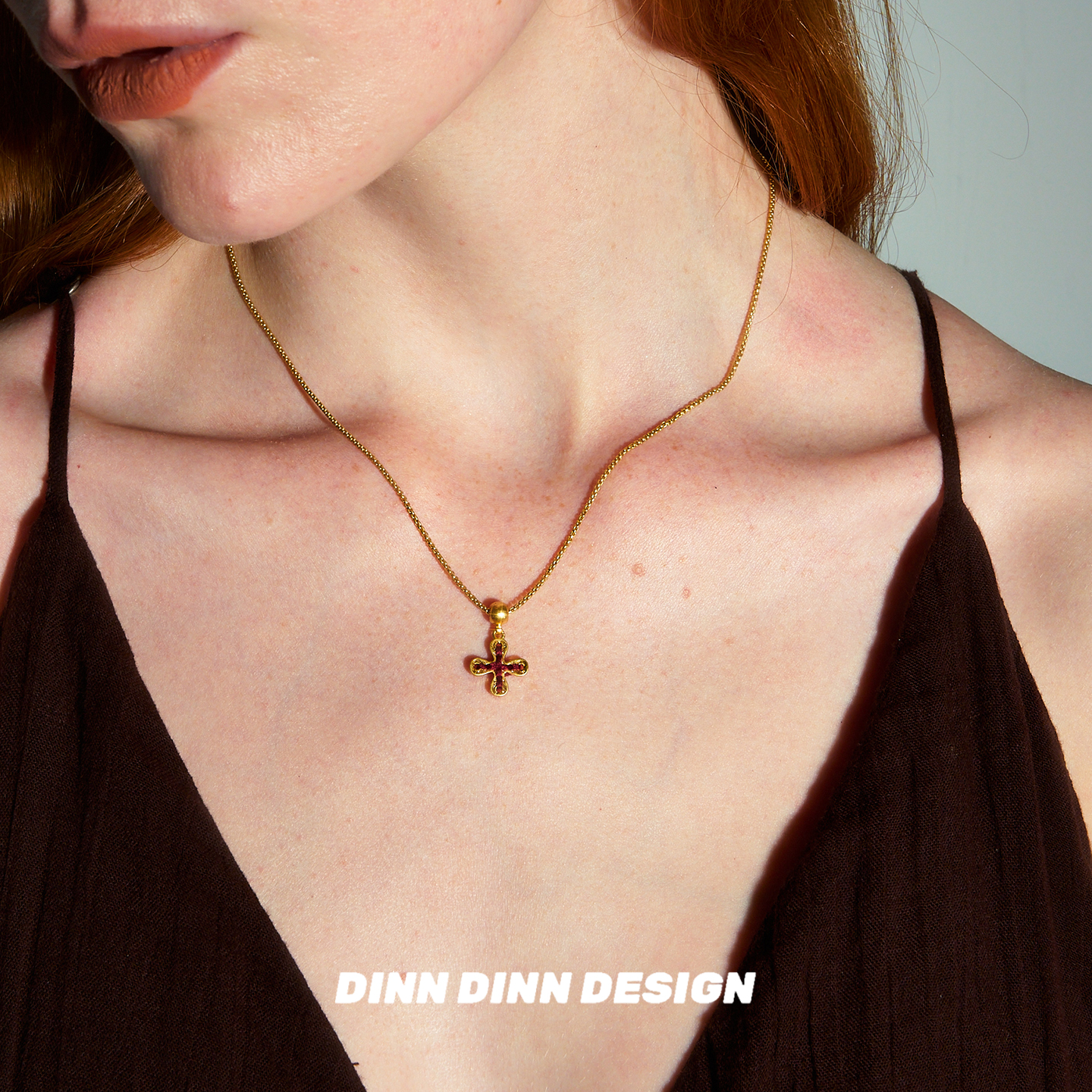 Dare买手店DINN DINN DESIGN十字花吊坠四色项链金色复古原创首饰