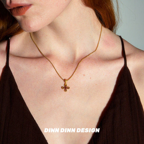 Dare买手店DINN DINN DESIGN十字花吊坠四色项链金色复古原创首饰