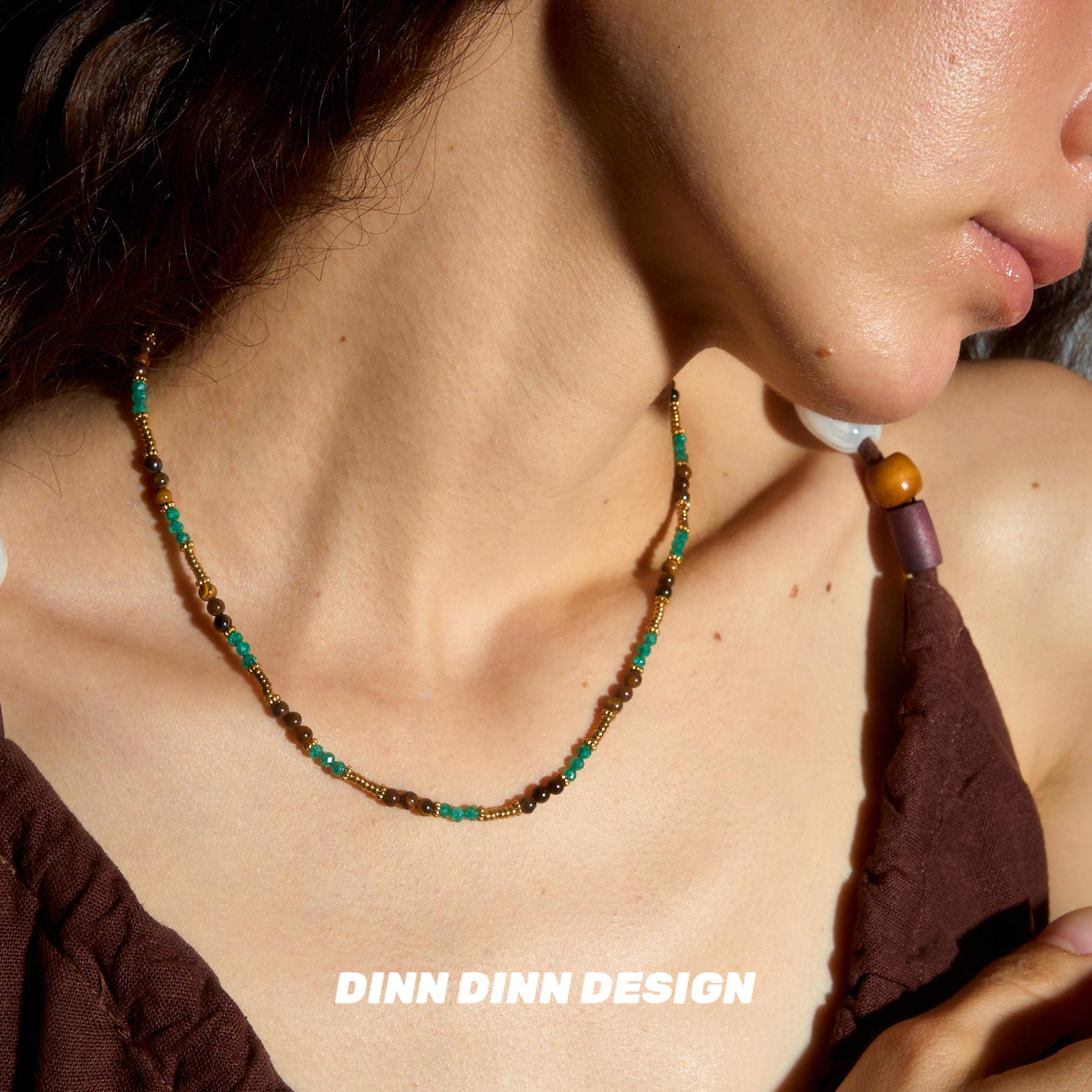 Dare买手店DINN DINN DESIGN虎眼石绿色串珠拼接项链金色民族度假
