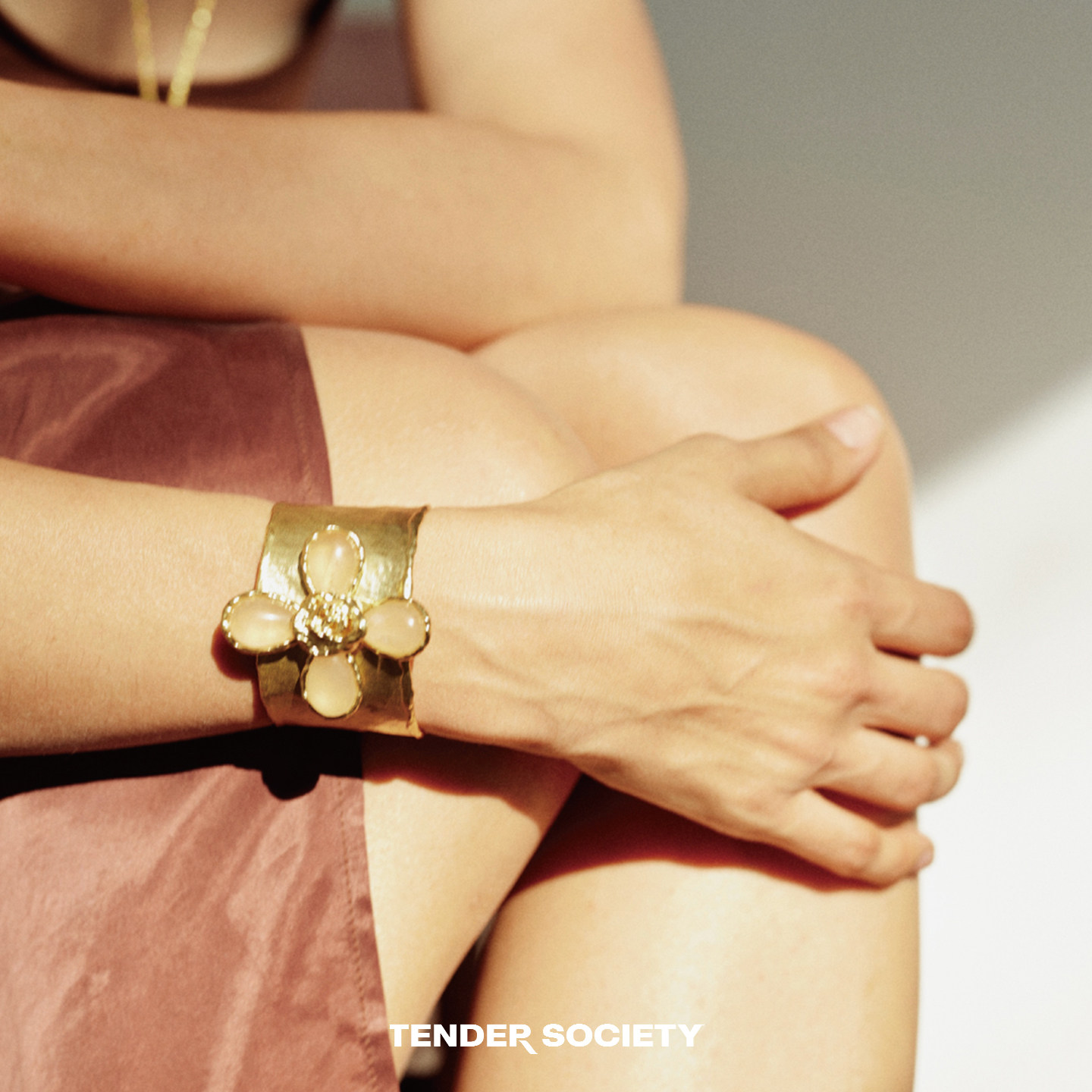 Dare买手店 tender society 熔岩玫瑰十字镶石手镯宽边小众原创女