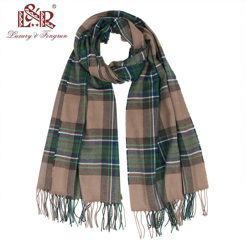 欧美风秋冬厚款驼绿色格子柔软亲肤保暖百搭男女围巾披肩外贸尾货