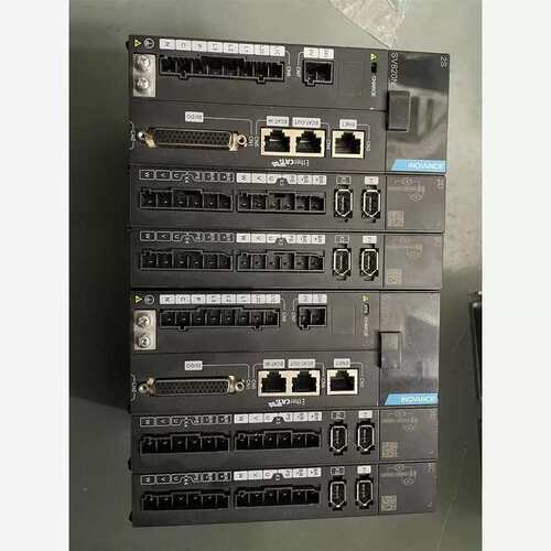 议价商品 SV820N2S2C2D双轴控制驱动器