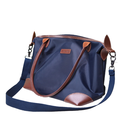 单肩防水轻便包可斜跨