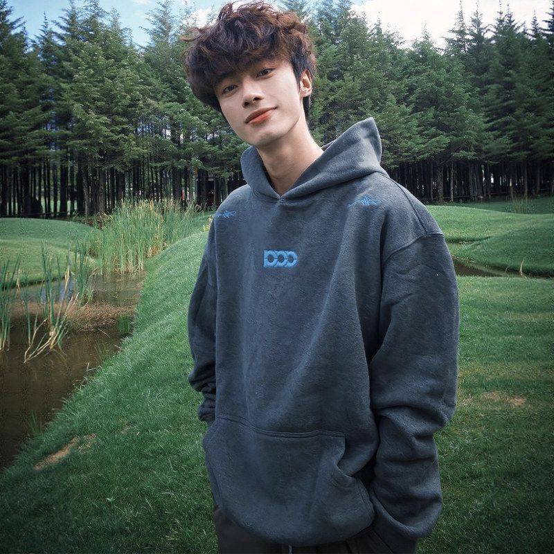 秋冬美式帽衫卫衣重磅深灰色外套潮牌连帽刺绣情侣设计感痞帅男款