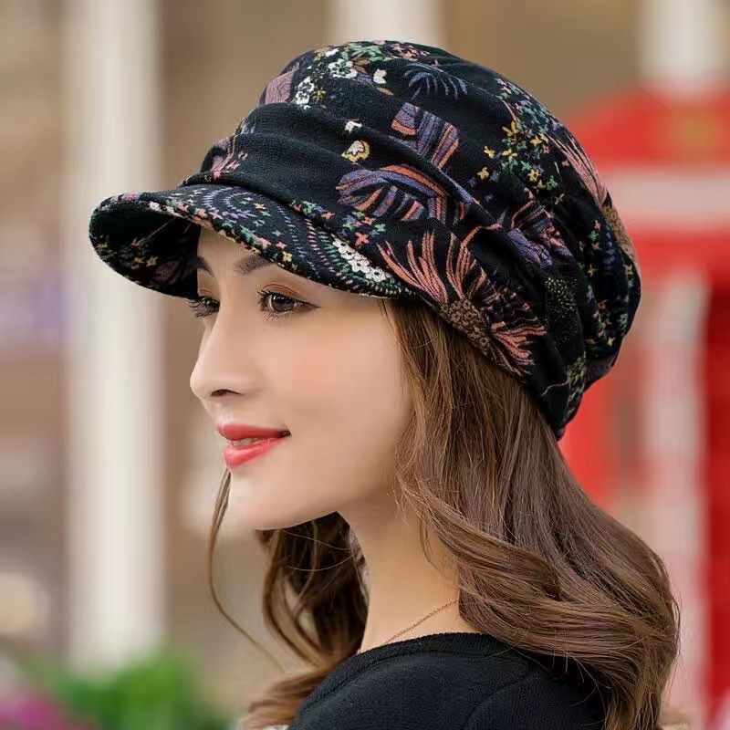秋冬季帽子新款毛绒花朵保暖帽女士中老年软帽檐民族风老人鸭舌帽