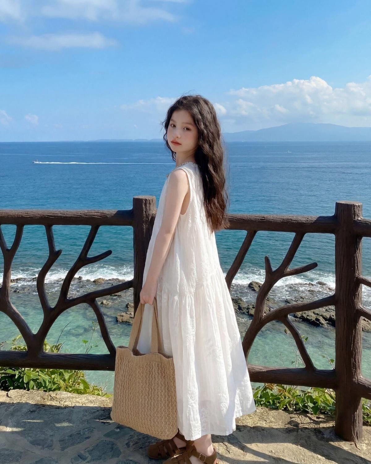 法式超仙重工提花提花背心连衣裙女夏绝美温柔风海边度假沙滩长裙