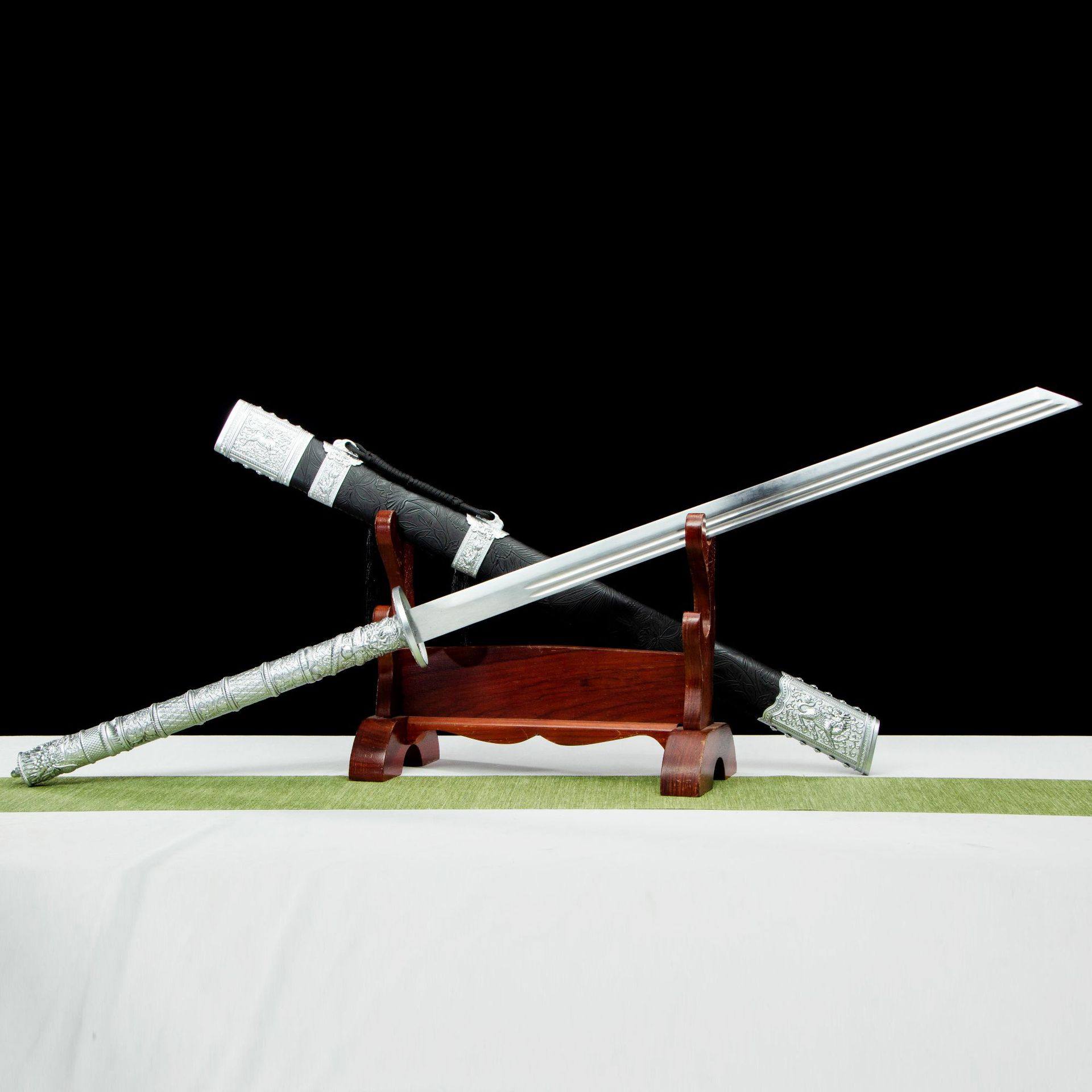 龙泉市刀剑高锰钢手工锻打双手康熙战刀影视唐横刀宝剑收藏未开刃,特色手工艺,剑袋,淘宝优惠券,粉丝福利购,淘宝优惠卷