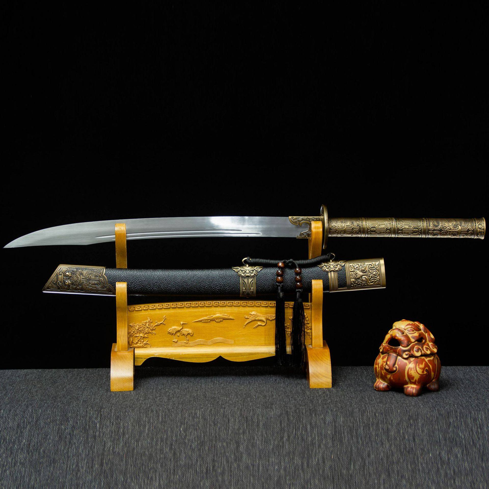 龙泉市刀剑手工锻打康熙牛尾战刀高锰钢龙骨一体冷兵器宝剑未开刃,特色手工艺,剑袋,淘宝优惠券,粉丝福利购,淘宝优惠卷