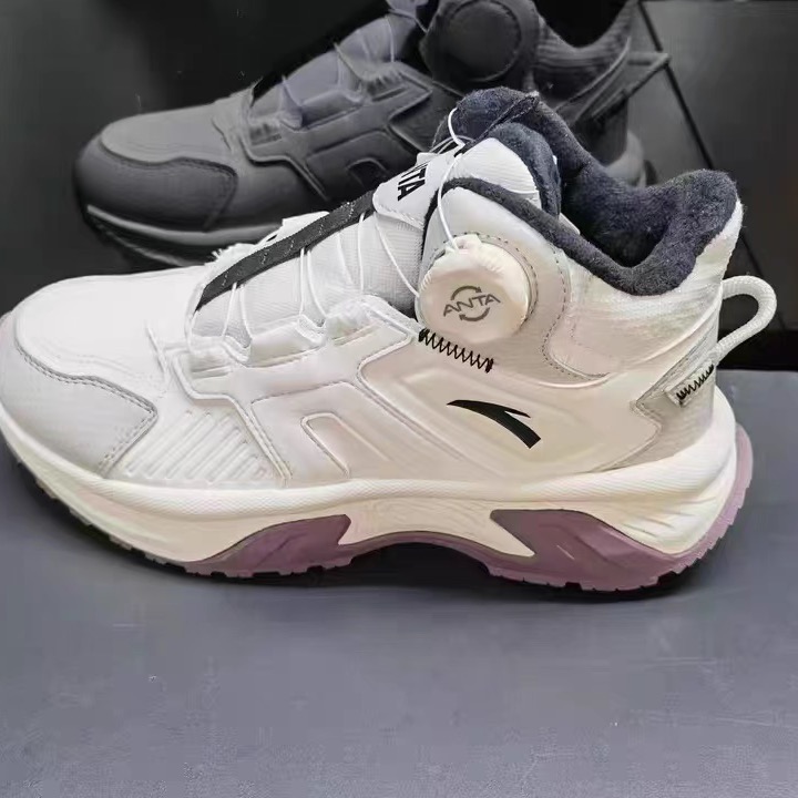 安踏运动休闲棉鞋女生