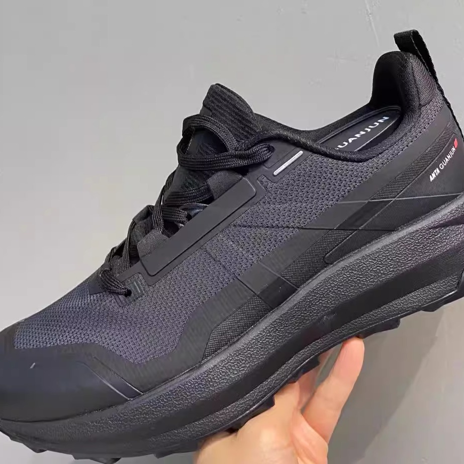 安踏冠军户外系列寻路户外鞋