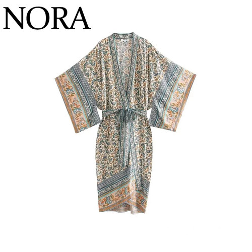 百搭系带印花定位和服式宽袖外套