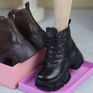 头层牛皮马丁靴女秋冬新款 皮毛一体羊毛短靴真皮厚底小个子增高鞋