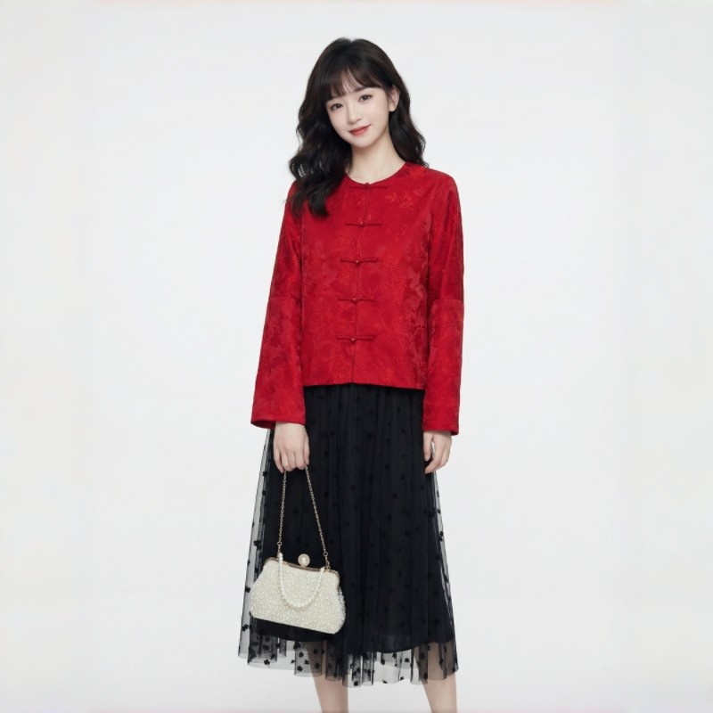 伊依嫣然2026新春中国风红色圆领盘扣长袖上衣女宽松百搭显瘦外套