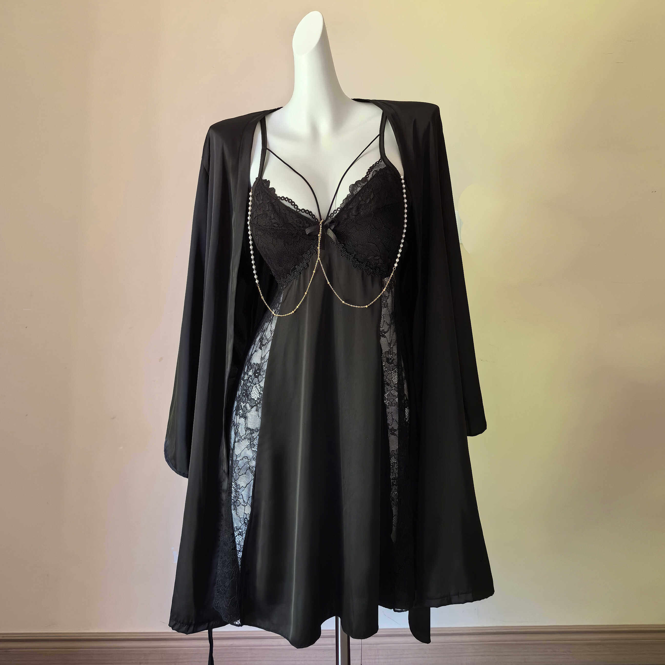 带胸垫加肥加大码冰丝吊带蕾丝睡裙两件套胖妹妹睡袍200斤性感女a