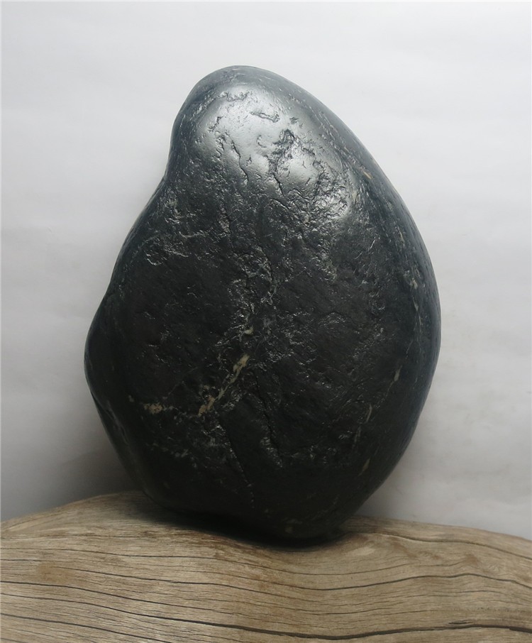 墨玉原籽1148克新疆和田籽料黑青籽玉摆件天然玉石独籽雕刻真品