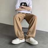 卡其色