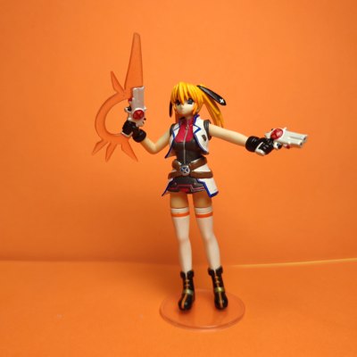 Tomy魔法少女奈叶StrikerS扭蛋SR摆件蒂安娜兰斯特促销收藏现货