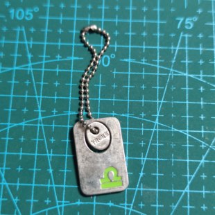 kirin午后红茶联名全家便利店食玩金属挂件钥匙圈libra天秤座现货