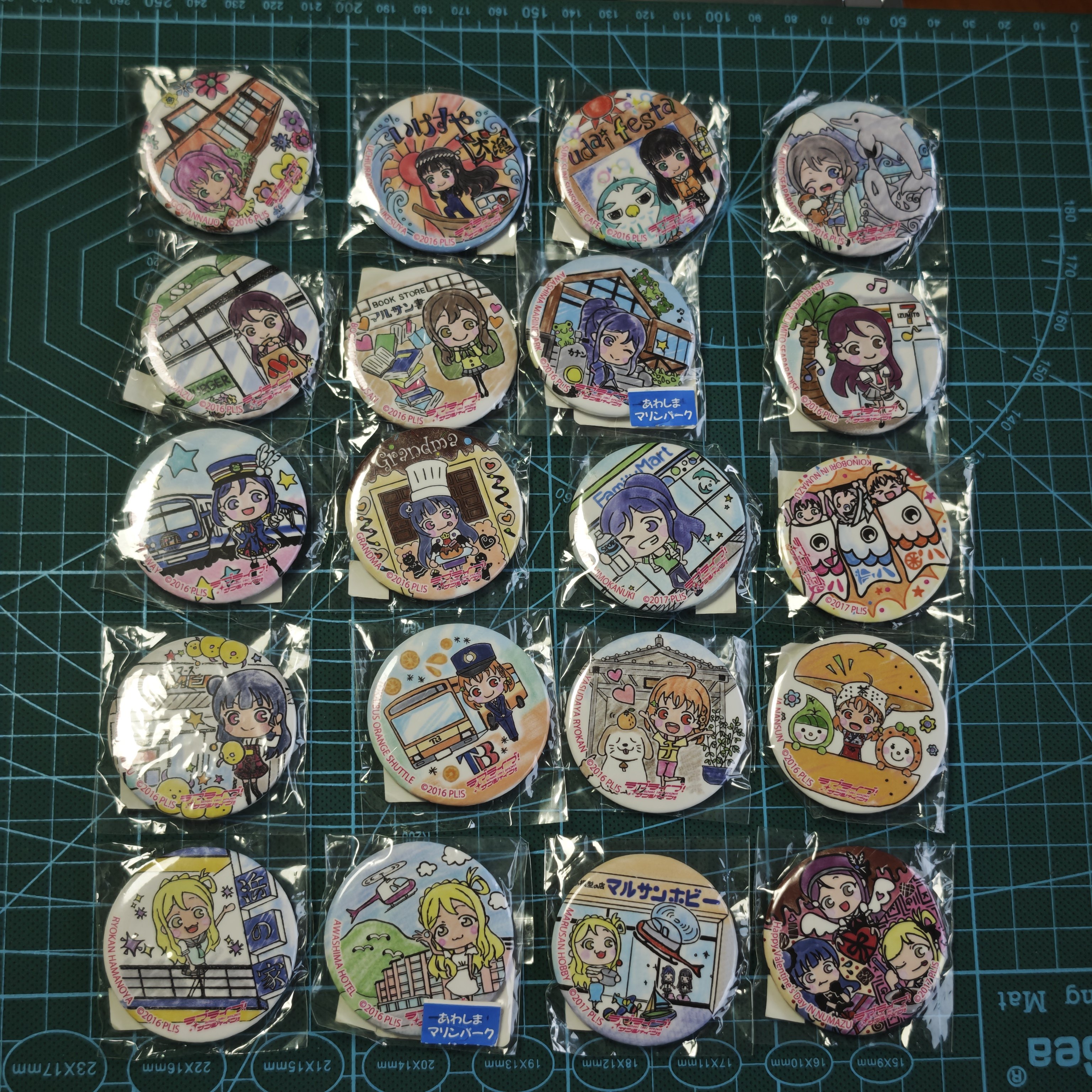 LoveLive!联名711便动漫徽章/立牌