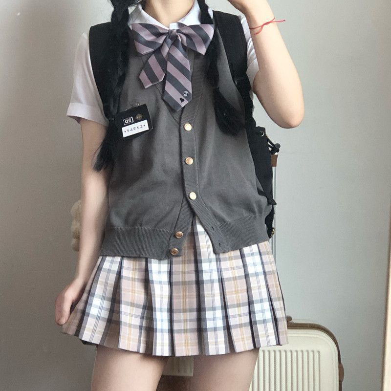 日系纯色基础款背心马甲