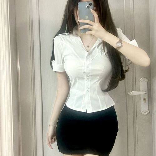 紧身制服衬衫新款夏设计感小众衬衣性感短袖白色修身职业上衣女装