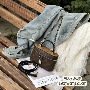 优草坊女包新款轻奢老花盒子包小众设计原创高级感轻奢时尚斜挎包