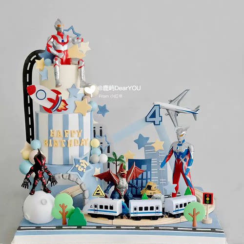网红爆款山洞轨道火车蛋糕装饰迪迦赛罗奥特曼打怪兽烘焙装扮摆件
