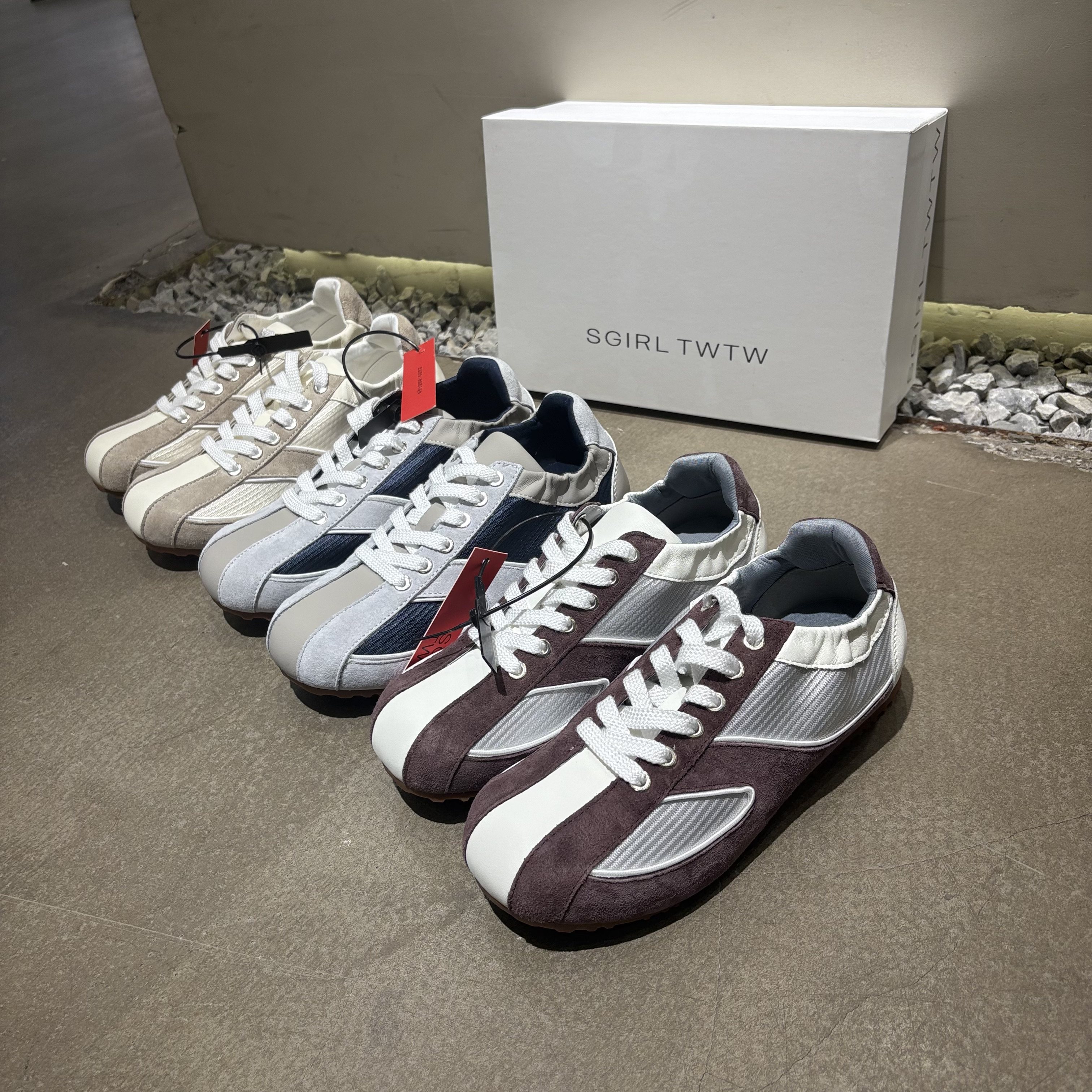 SGIRL TWTW2026春季新款休闲德训鞋舒适平底户外徒步女鞋圆头单鞋,女鞋,时尚休闲鞋,淘宝优惠券,粉丝福利购,淘宝优惠卷