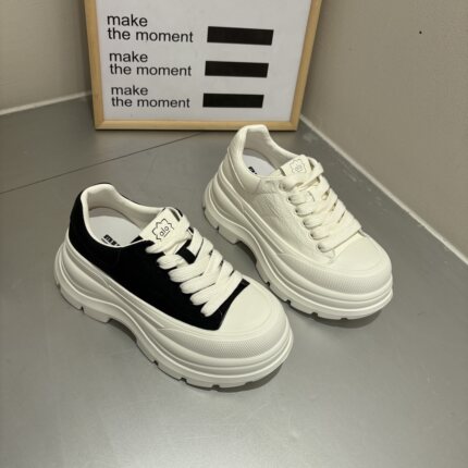 米新款2026春款上新厚底老爹鞋皮面超轻女鞋增高7厘米休闲运动鞋