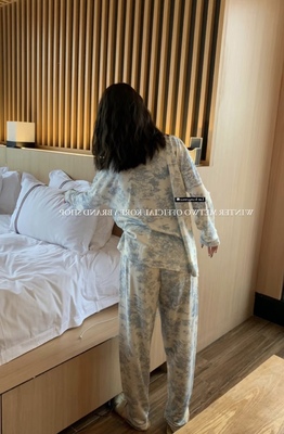 贵妇设计感蓝蓝花棉料家居服套装