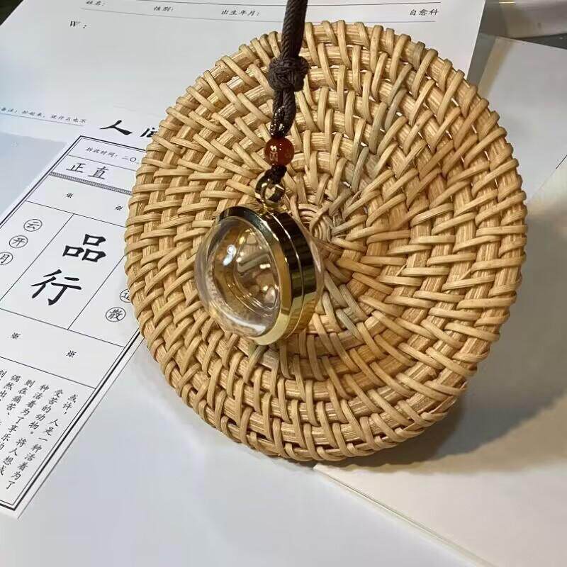 纯天然白水晶圆球嘎乌盒空盒吊坠大空间装楞严咒舍利瓶可打开挂件
