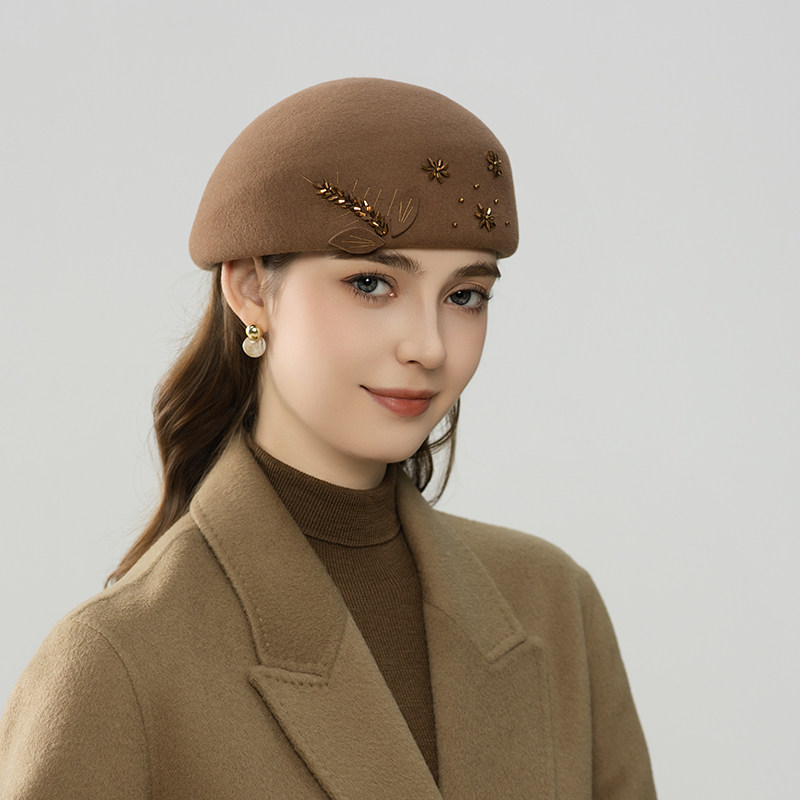 蓝诗梦戴羊毛贝雷帽女花朵复古