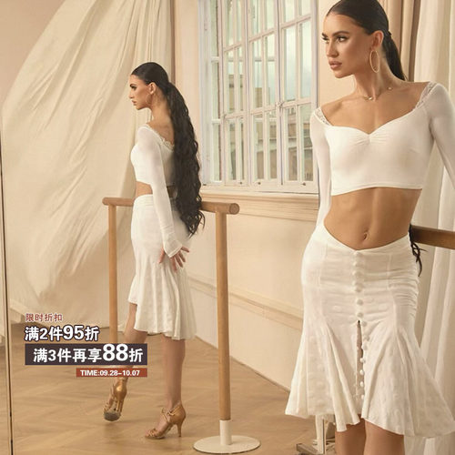 ZYM26064【Polka 波尔卡】半裙前开衩复古拉丁舞练功服立体波点
