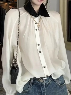 欧洲站秋季女2025新款时尚百搭宽松显瘦女神爱心扣翻领洋气衬衫女