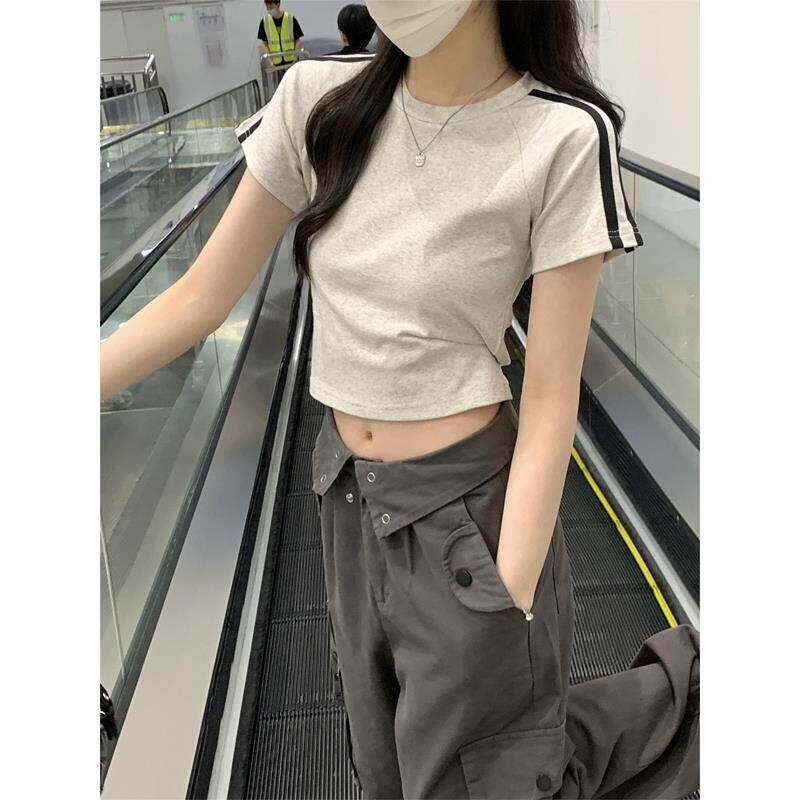 美式复古三条杠条纹正肩短袖T恤女夏季ins小众甜辣妹高腰短款上衣