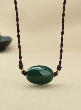 复古风绿玛瑙项链女短款简约气质颈链小众设计感百搭锁骨链配饰品