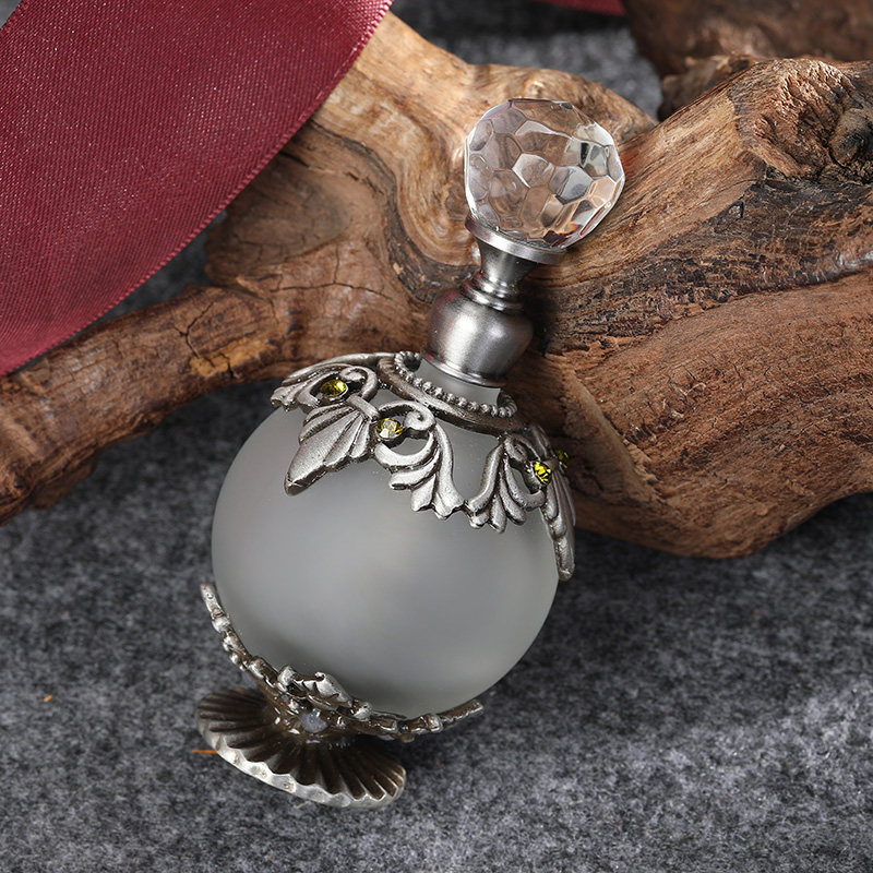 25ML欧式复古便携式香水香精精油瓶纹绣色料分装样品小空瓶子道具