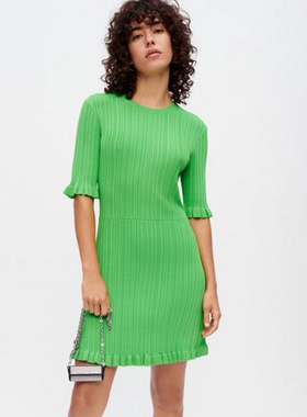 法国M家舞纤早秋新款女 法式荷叶边修身针织两色连衣裙MFPRO02595