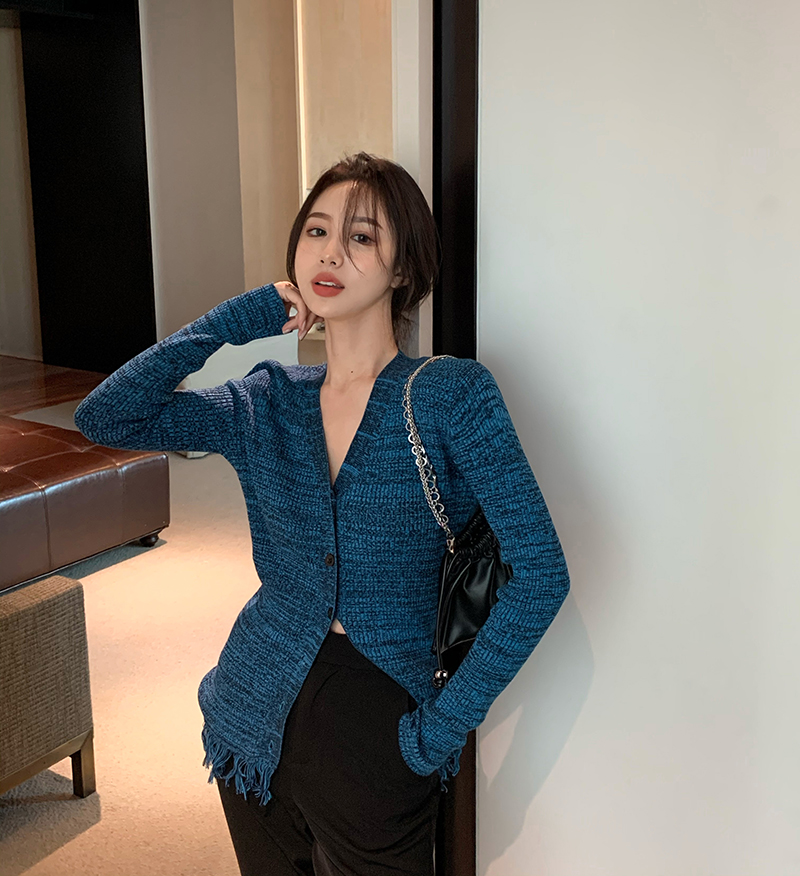 Real shot skin white soft milk blue tassel knitted cardigan coat women's autumn 2020 new thin sweater