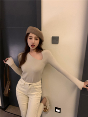 Practical shooting of small number of slant shoulder hollow out long sleeve top