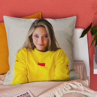 谷爱凌同款周边抱枕自由式滑雪午睡靠垫定制双面写真生日礼物